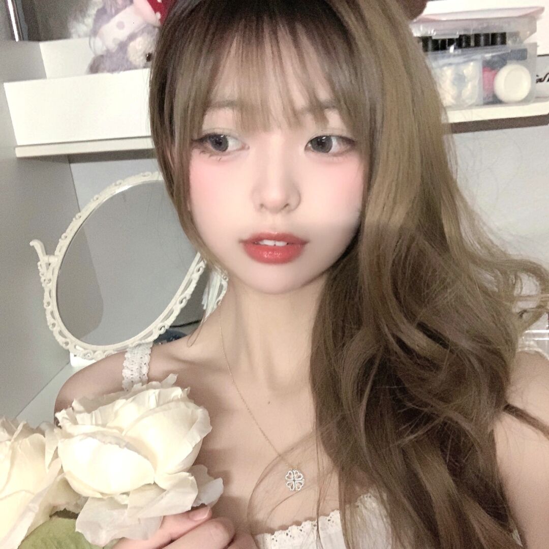 《锈色黎明》海报